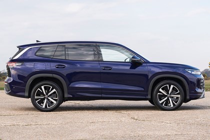 Volkswagen Tayron - best seven-seater SUVs