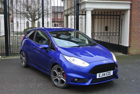 Ford Fiesta St 1 6 Ecoboost St 3 Winter Warmer Parkers