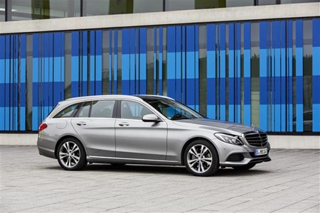 Mercedes Benz C Cl Plug In Hybrid Revealed Parkers Also Available As An Estate