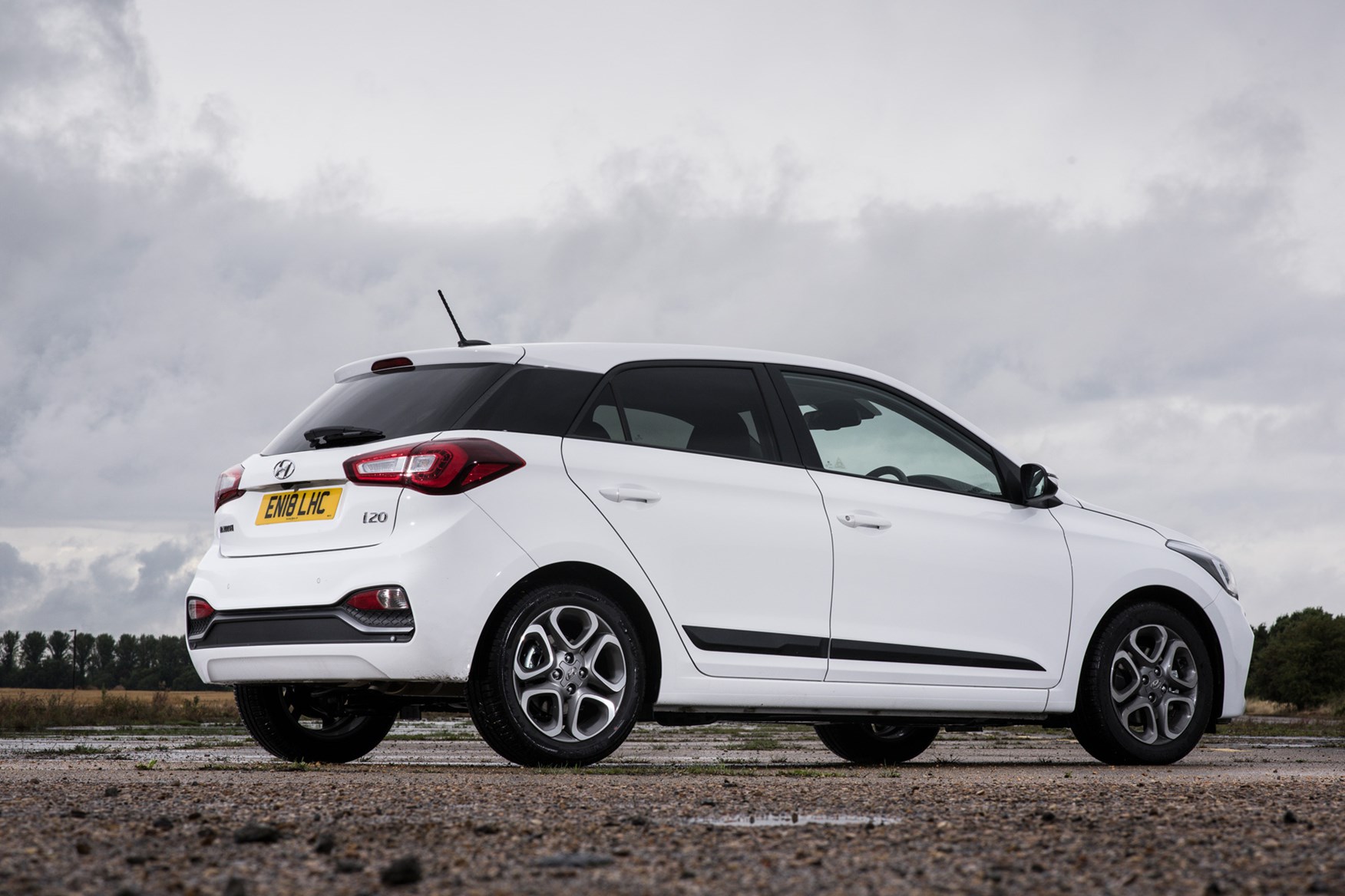 Hyundai i20 cars for sale  New & Used i20  Parkers