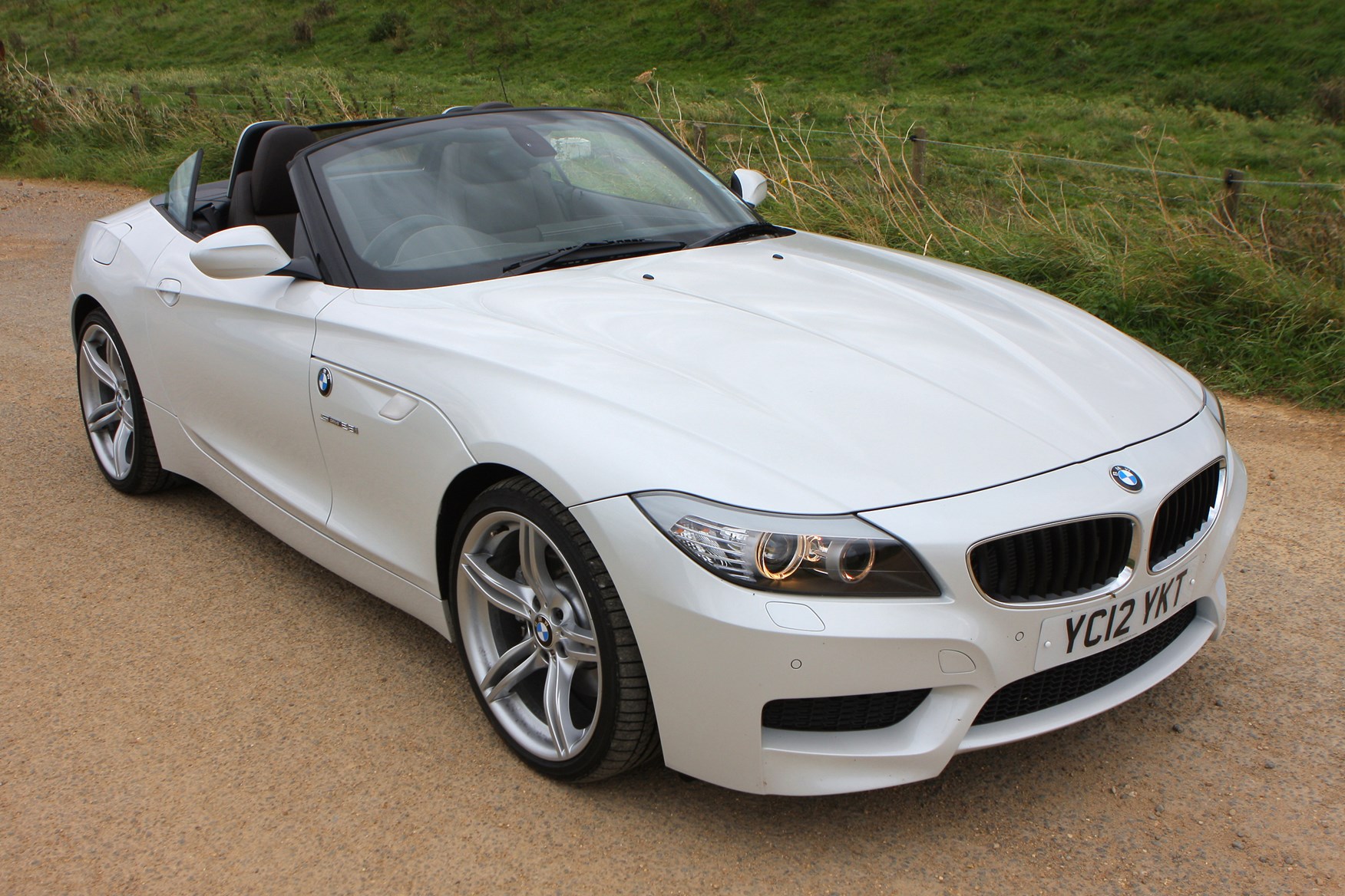 Bmw z4 фото