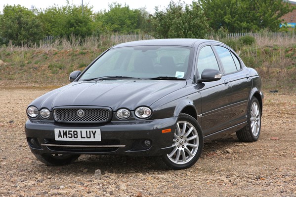 Used Jaguar X-Type Saloon (2001 - 2010) Review | Parkers