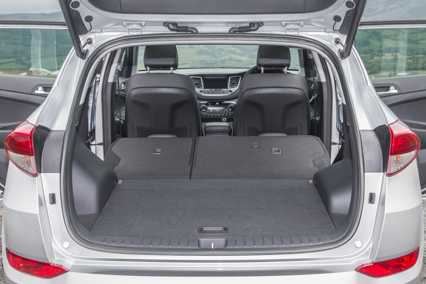 Hyundai Tucson Estate (2015 - ) Photos | Parkers