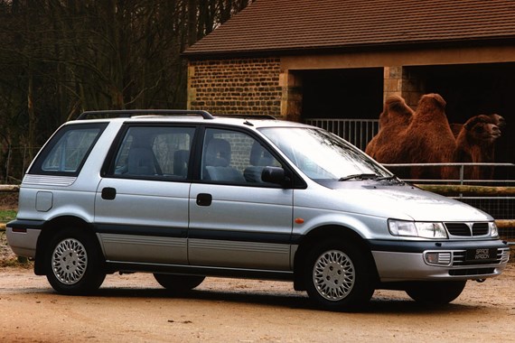 Mitsubishi Space Wagon (91-99)