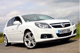 Vauxhall Signum Hatchback From 03 Owners Ratings Parkers