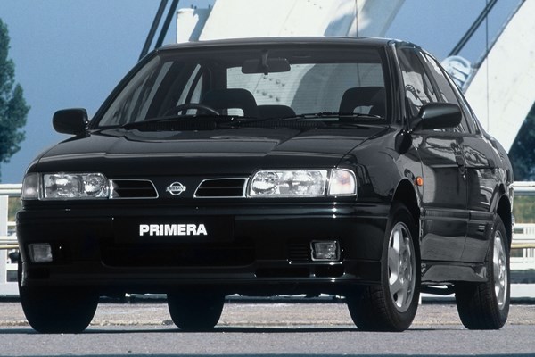 Nissan primera 1990