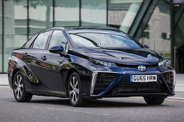 Toyota Mirai Saloon (from 2015) used prices | Parkers