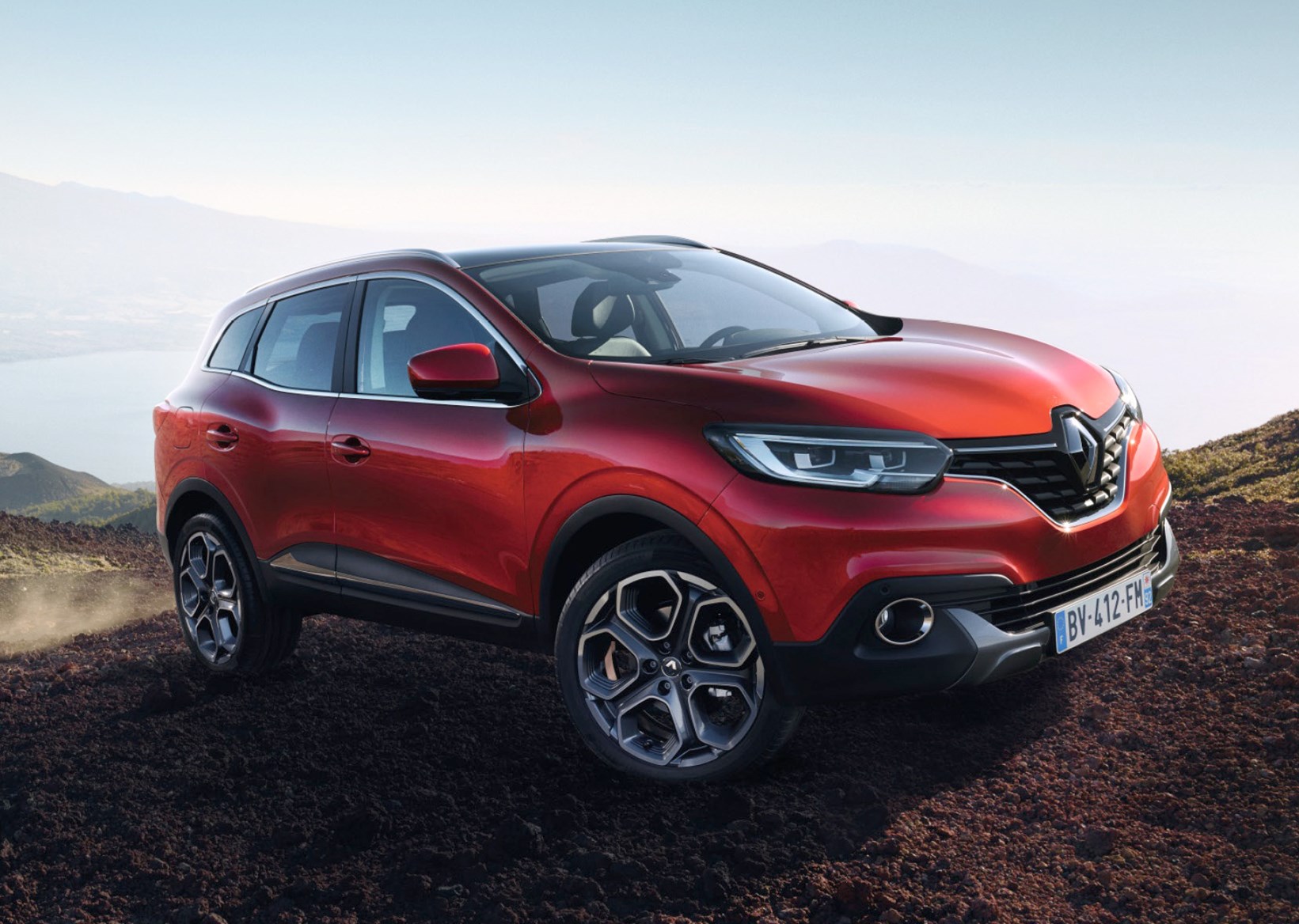  Renault  Kadjar 4x4  2022 Photos Parkers