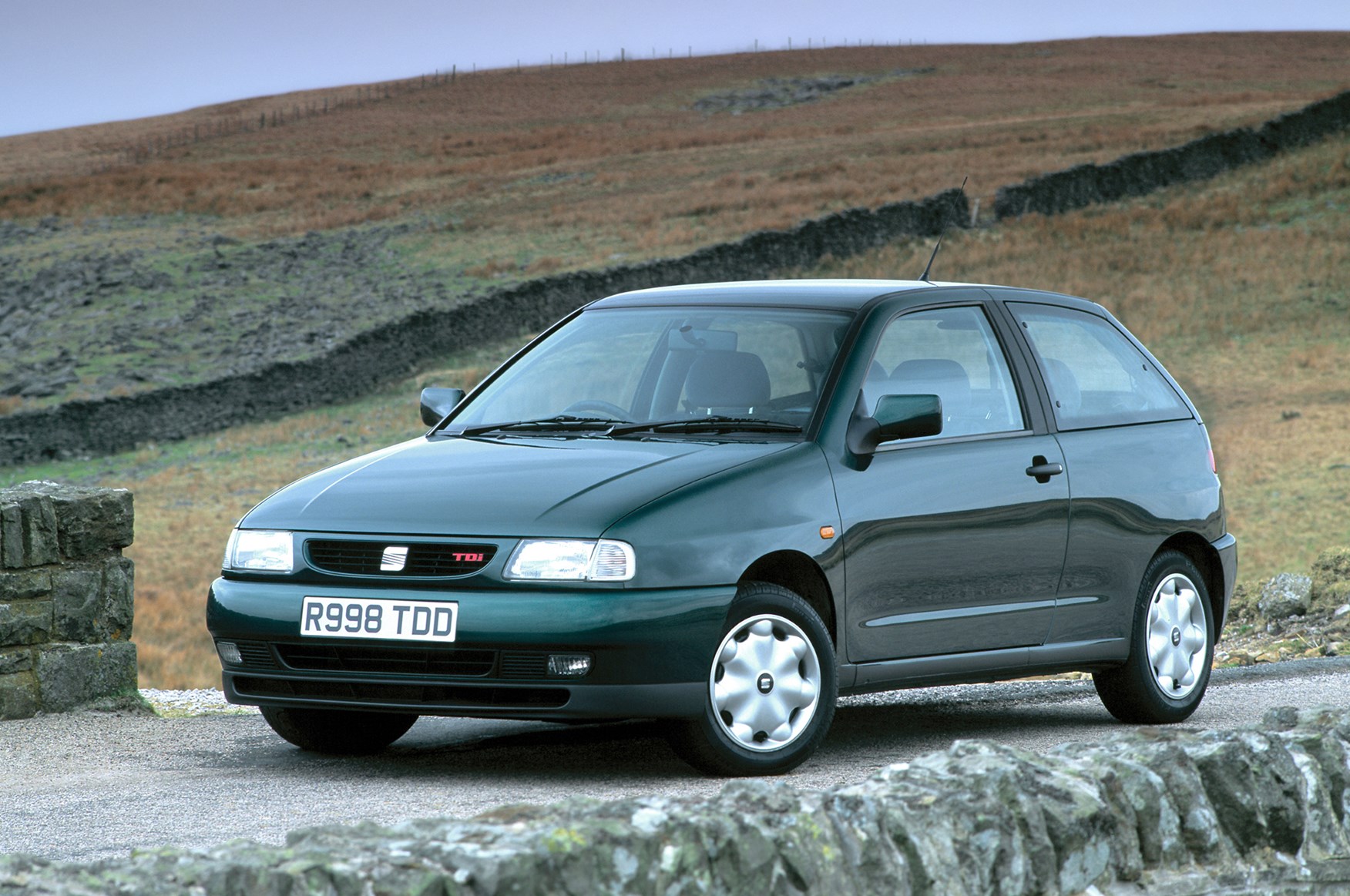 Car Insurance Prices >> SEAT Ibiza Hatchback (1993 - 1999) Photos | Parkers Car Insurance Prices >> SEAT Ibiza Hatchback (1993 - 1999) Photos | Parkers