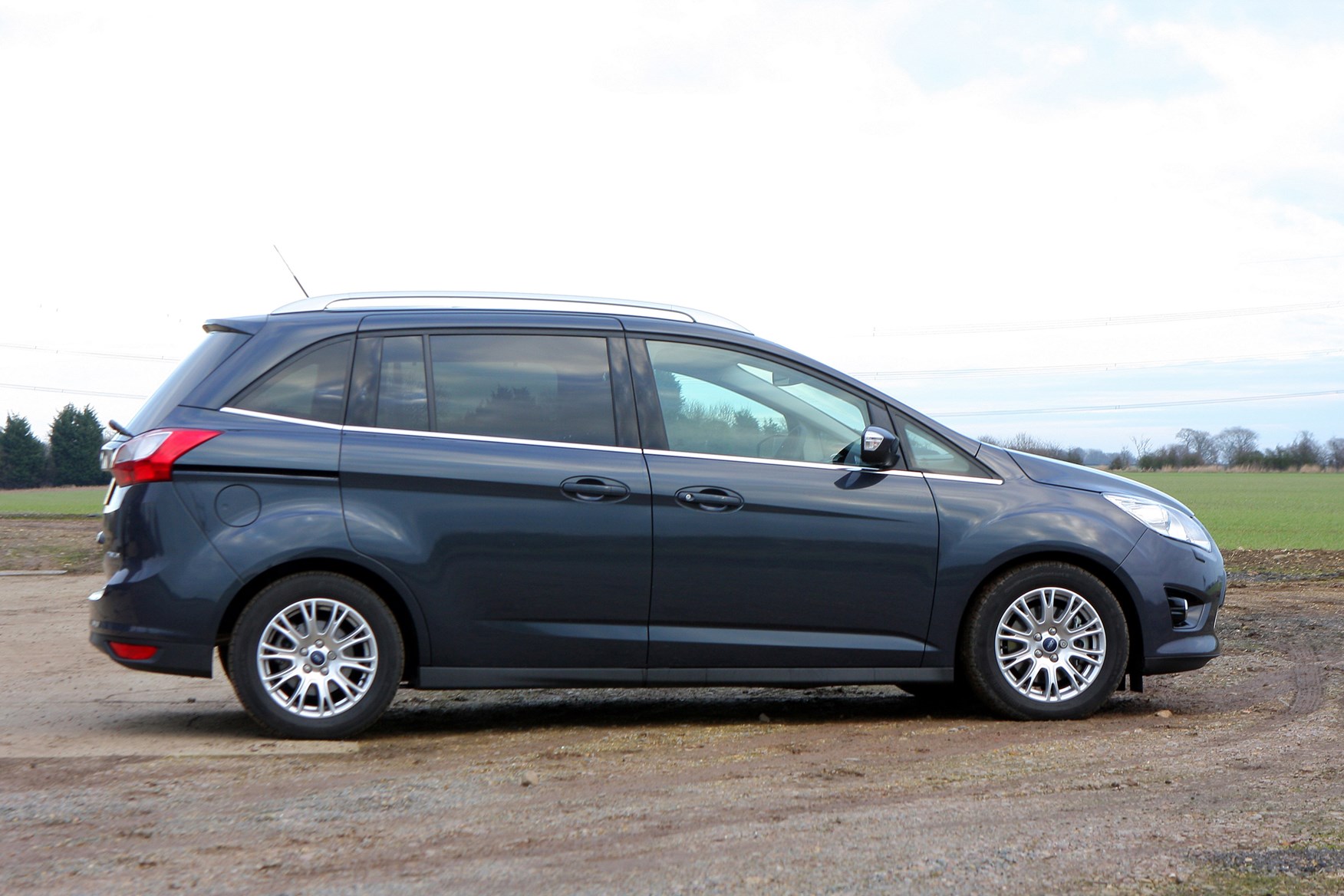 Max отзывы владельцев. Ford Grand c Max 2019. Ford Grand c-Max, 2010. Форд Гранд си Макс 2010. Ford c-Max CMAX 2011 - 2014.