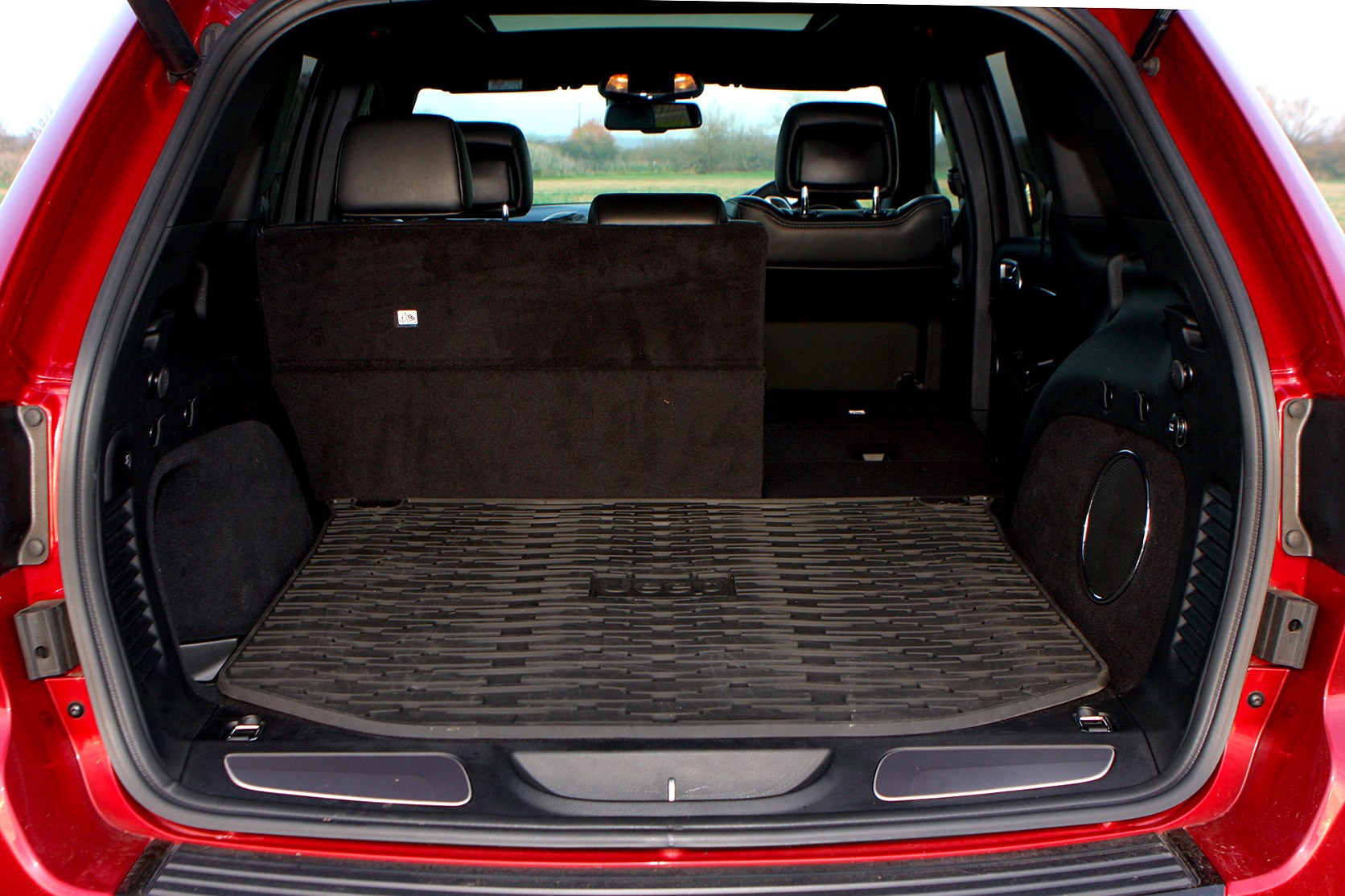 Jeep Grand Cherokee SRT (2011 2017) Photos Parkers