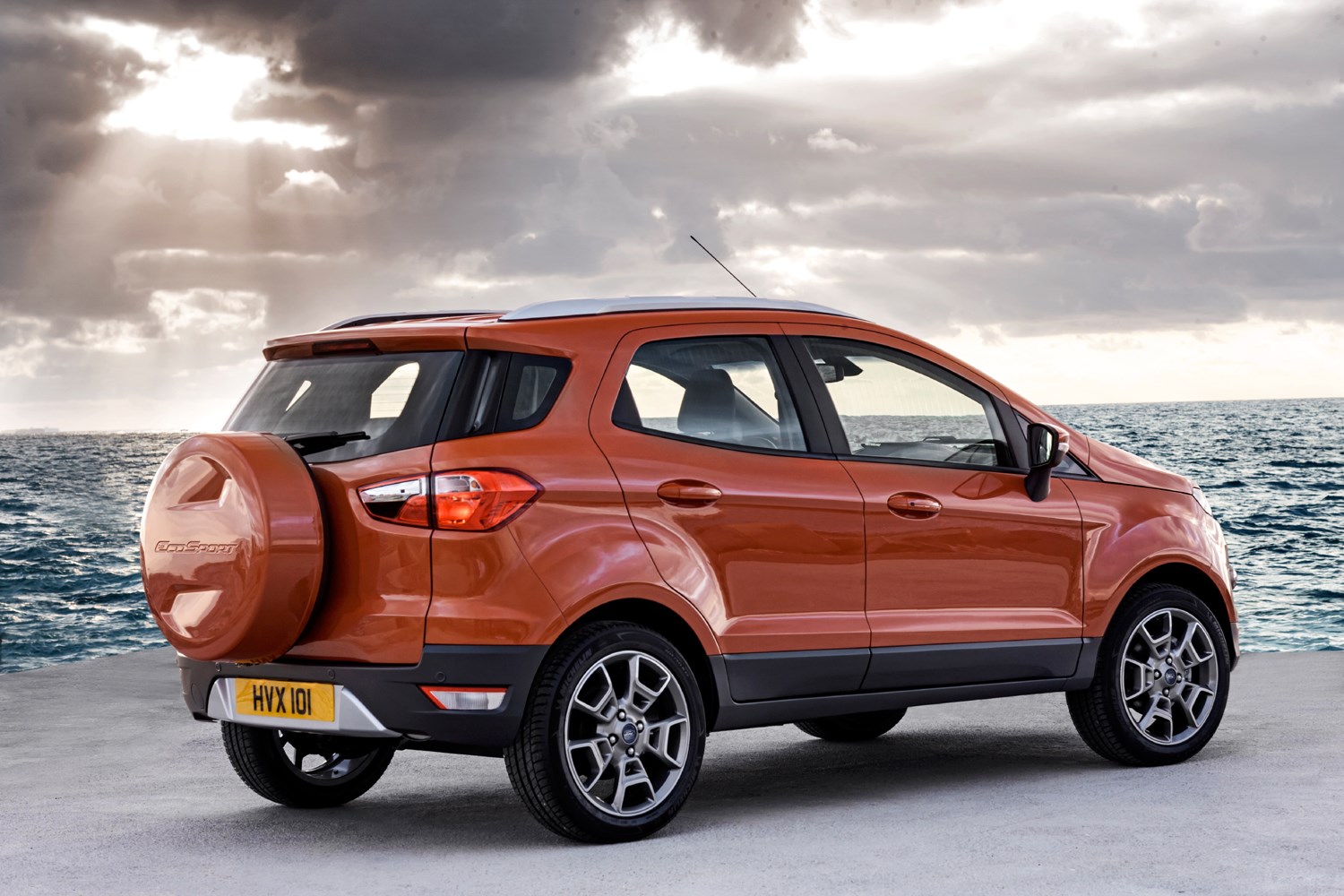 Ford EcoSport 4x4 (2014 - ) Photos | Parkers