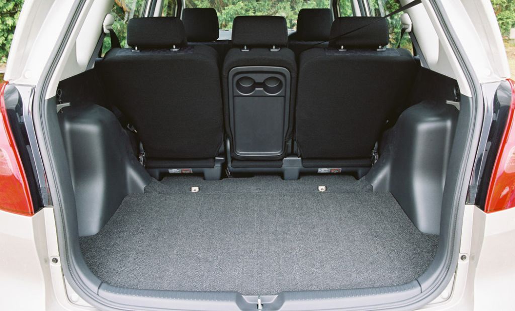 Toyota Rav4 Hybrid Used >> Toyota Corolla Verso (2002 - 2003) Photos | Parkers Toyota Rav4 Hybrid Used >> Toyota Corolla Verso (2002 - 2003) Photos | Parkers