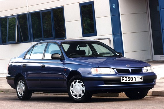 Toyota Carina E Saloon 2.0 GTi 4d specs & dimensions | Parkers