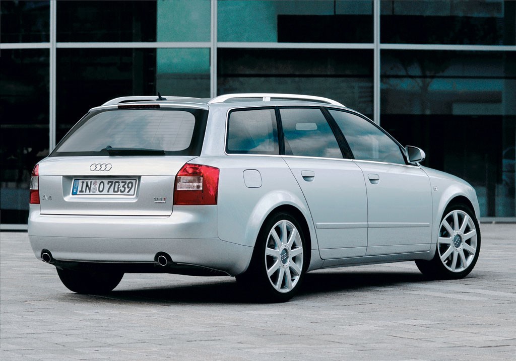 Audi A4 Avant (2001 - 2004) Photos | Parkers