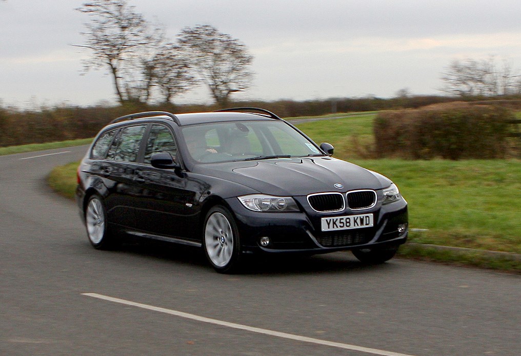 BMW 3-Series Touring Review (2005 - 2012) | Parkers BMW 3-Series Touring Review (2005 - 2012) | Parkers