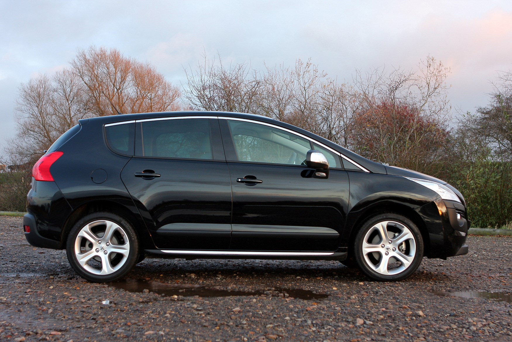 Peugeot 3008 Estate (2009 2016) Photos Parkers