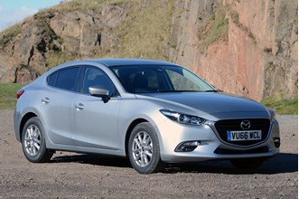 Mazda 2017 - 3 Fastback