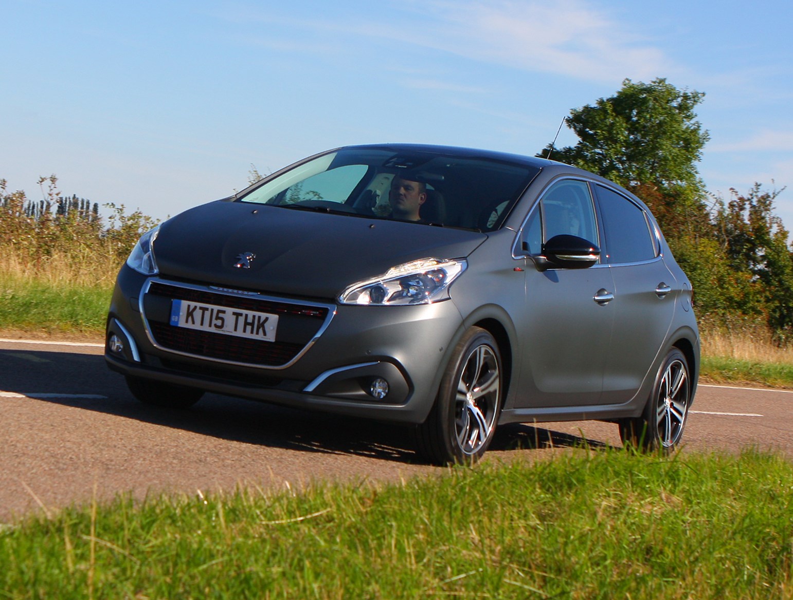 Peugeot 208 2012