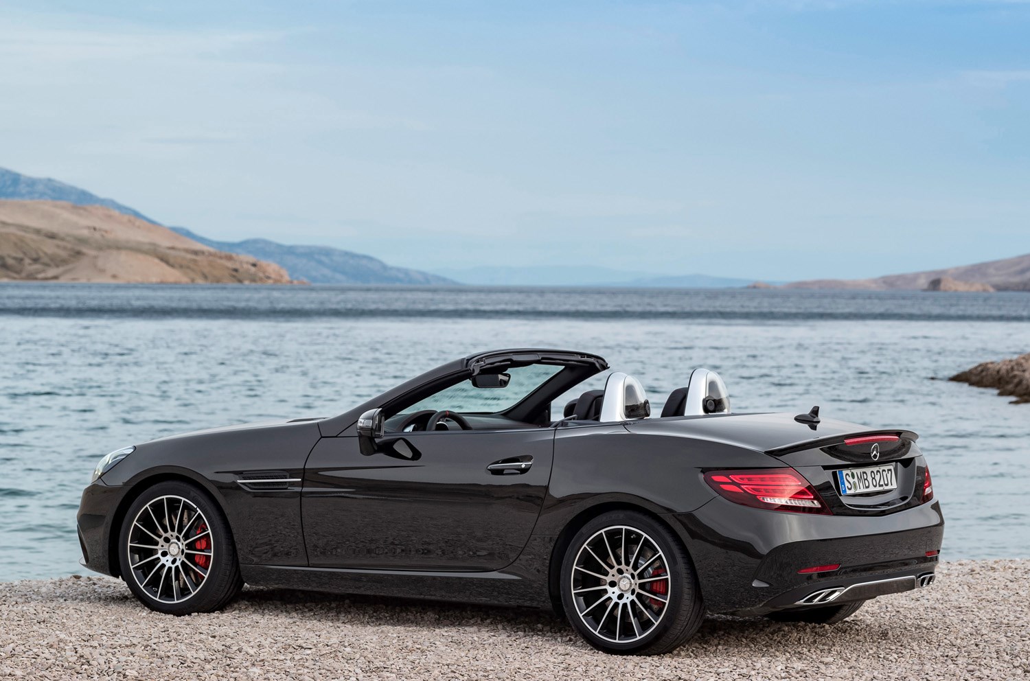 Mercedes-Benz SLC-Class Convertible (2016 - ) Photos | Parkers