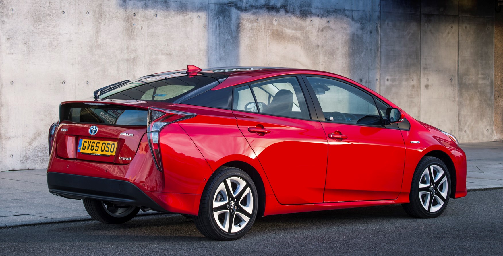 Toyota Company Latest Models >> Toyota Prius Hatchback (2015 - ) Photos | Parkers Toyota Company Latest Models >> Toyota Prius Hatchback (2015 - ) Photos | Parkers