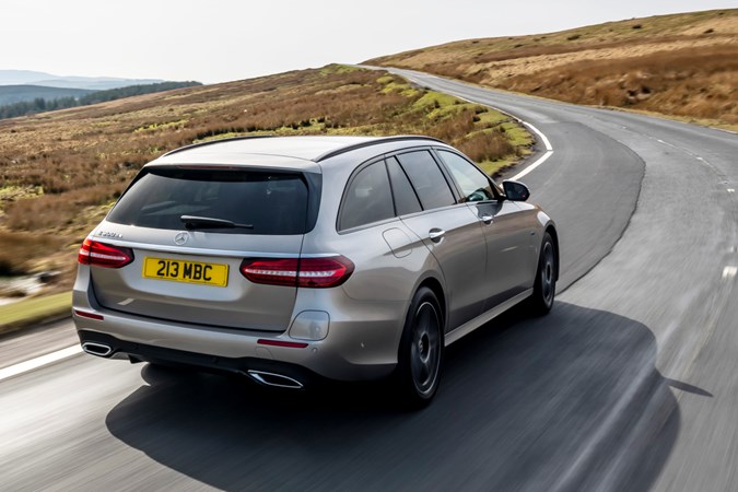 Mercedes-Benz E-Class rear tracking