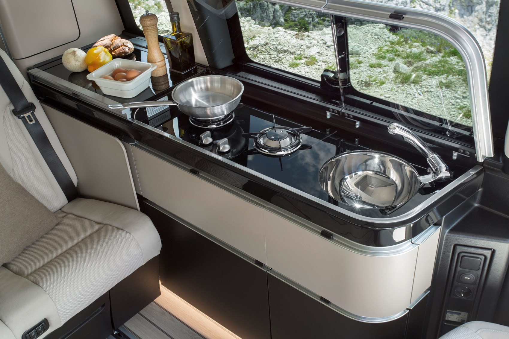 Mercedes Benz V Cl Marco Polo Review Parkers Mercedes Benz 2017 V Cl Marco Polo Interior Detail