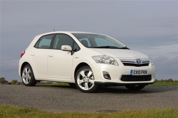 Toyota Auris HSD: First impressions | Parkers