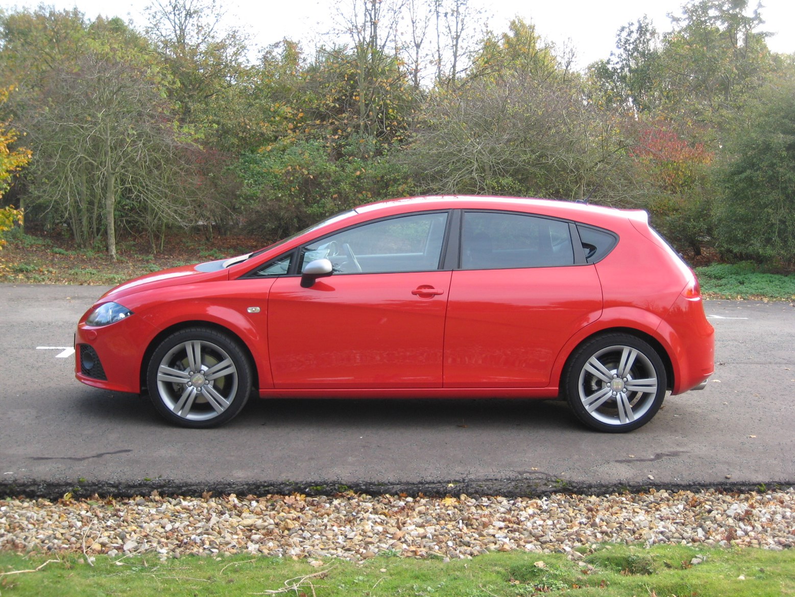 SEAT Leon: Month of motorway madness | Parkers