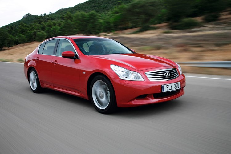Infiniti G Saloon - luxury cars for less than £10k