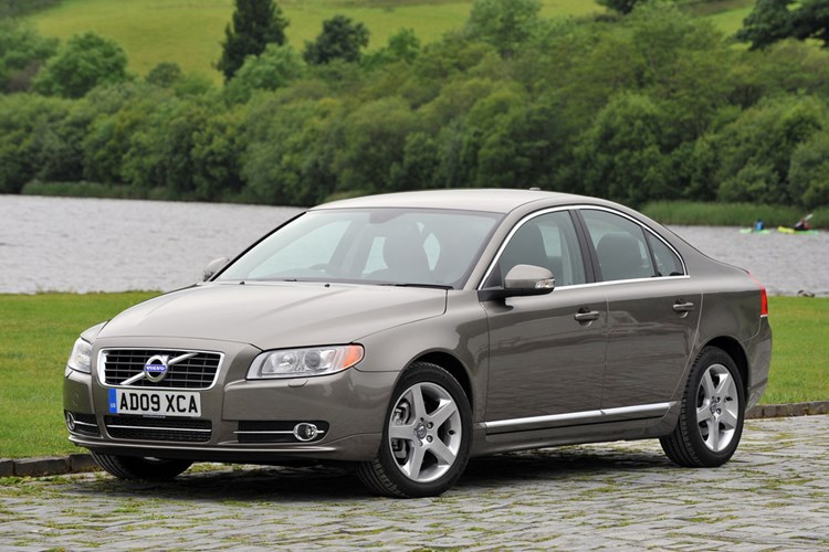 Volvo S80 - luxury cars for less than £10k