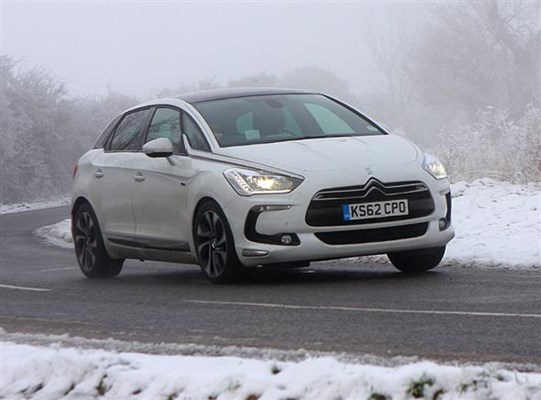Green Choice Citroen Ds5 2 0 Hdi Hybrid4 Road Test Parkers
