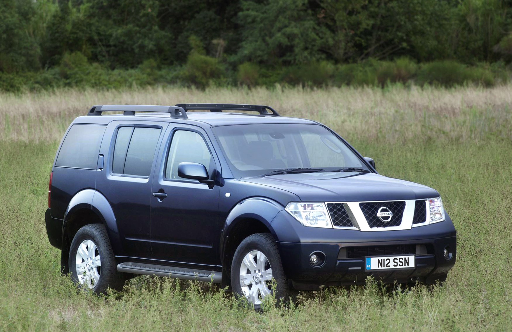 Nissan navara pathfinder