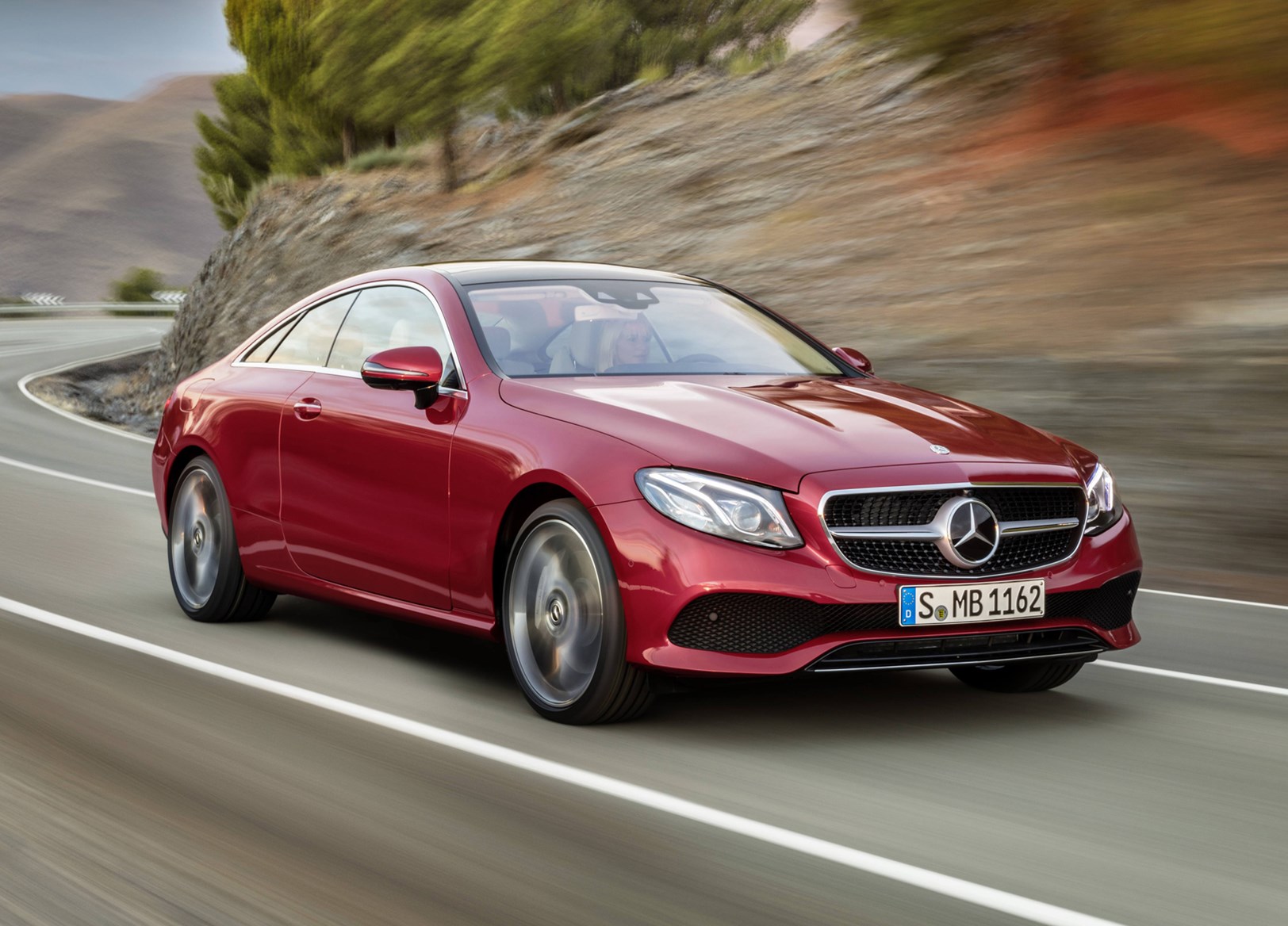 Mercedes-Benz E-Class: Driving tips Mercedes-Benz E-Class: Driving tips