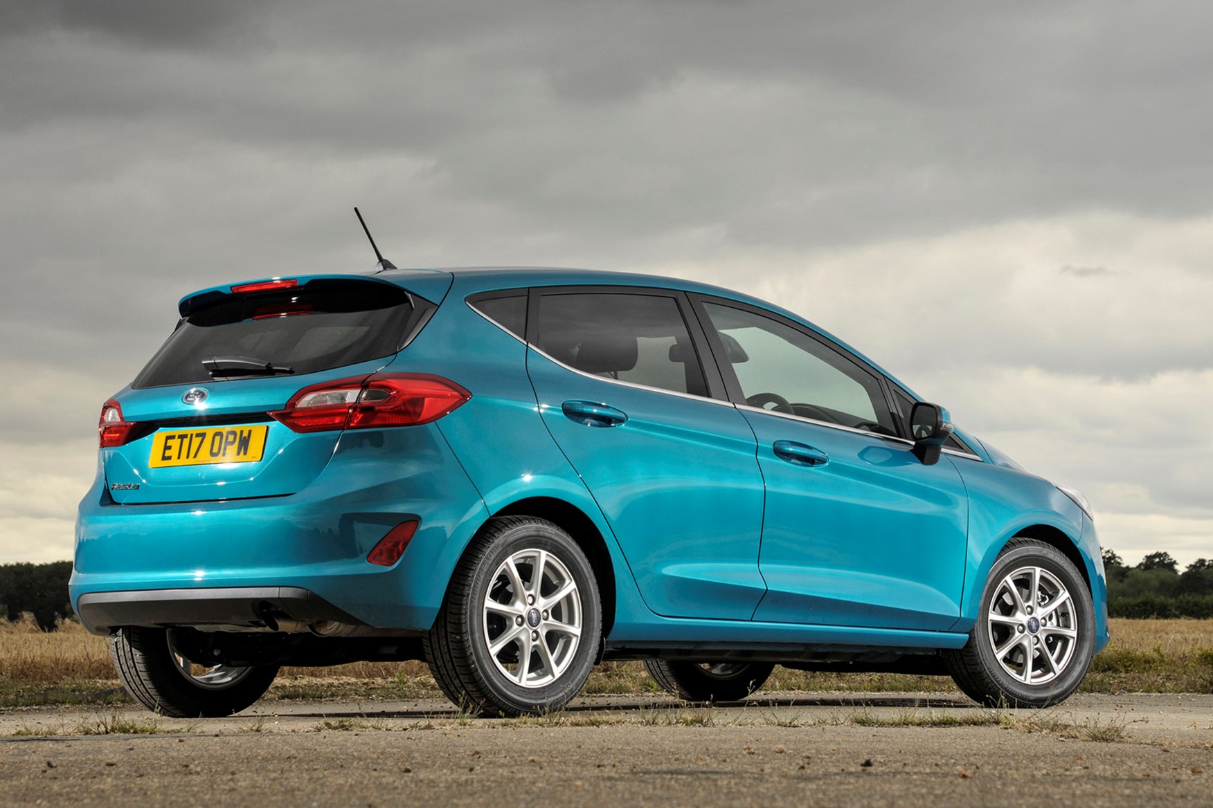 Ford Fiesta Hatchback (2017 ) Photos Parkers