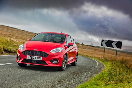 Ford Fiesta Review Ing And Parkers Ford Fiesta St Line X 1 0t Ecoboost 140ps Tested November 2017