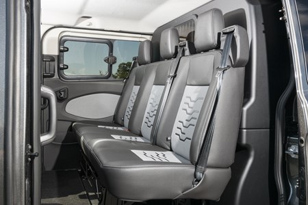 ford transit custom crew cab bulkhead