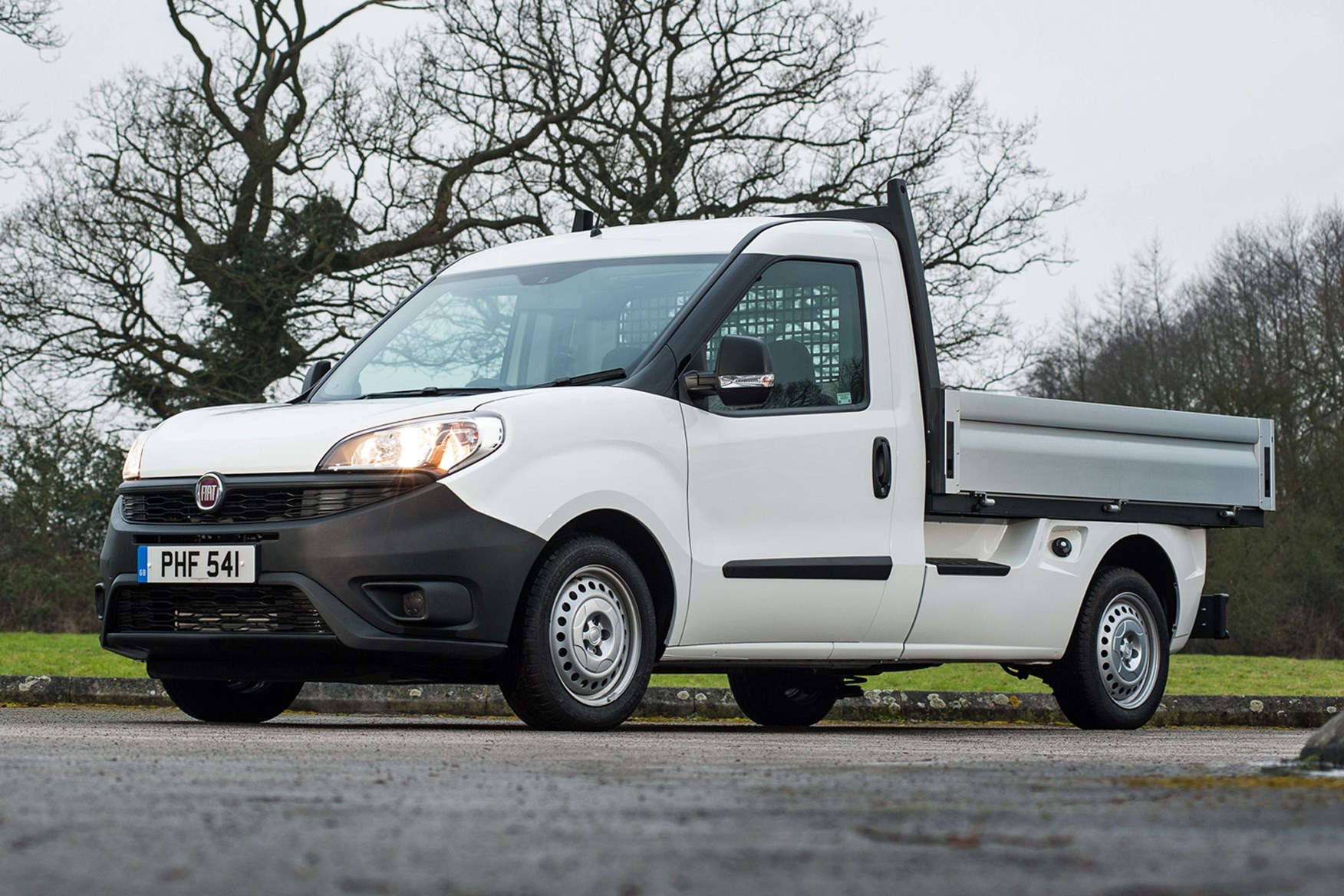 Fiat Doblo Cargo van review (2021) | Parkers