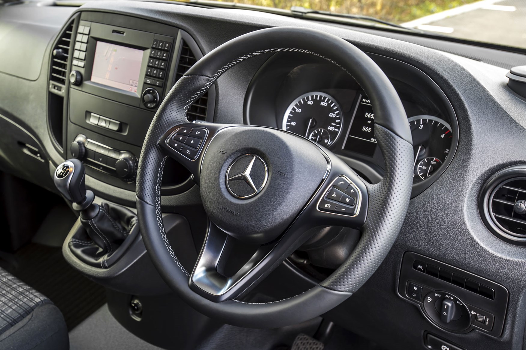 Mercedes-Benz Vito 2015