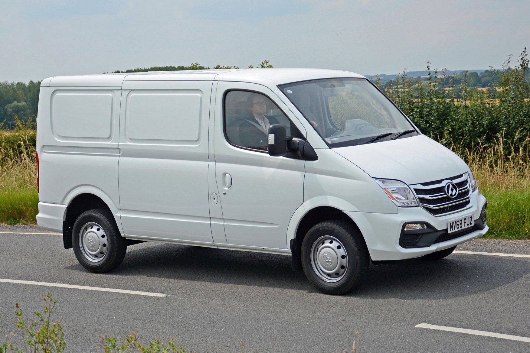 مساعدة صد الحمار ldv v80 vans for sale 