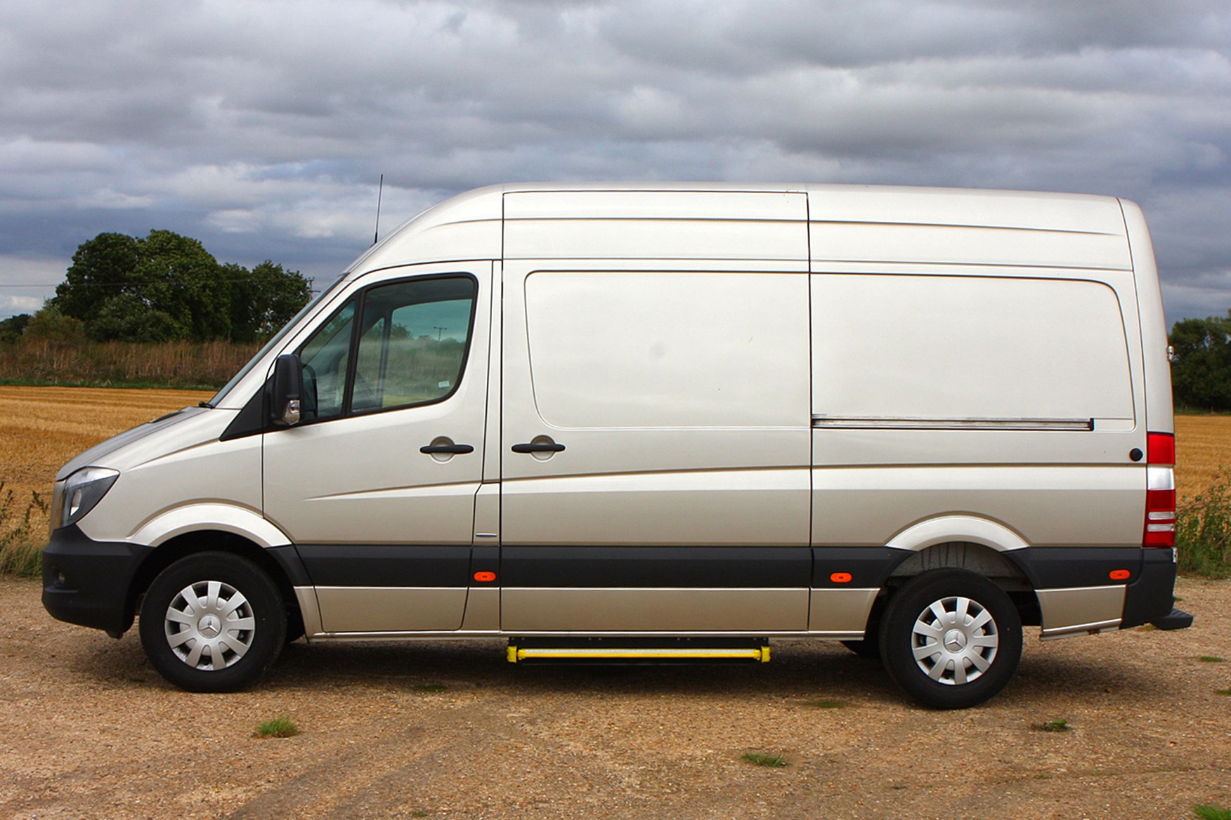 Mercedes-Benz Sprinter van review (2013-2018) | Parkers