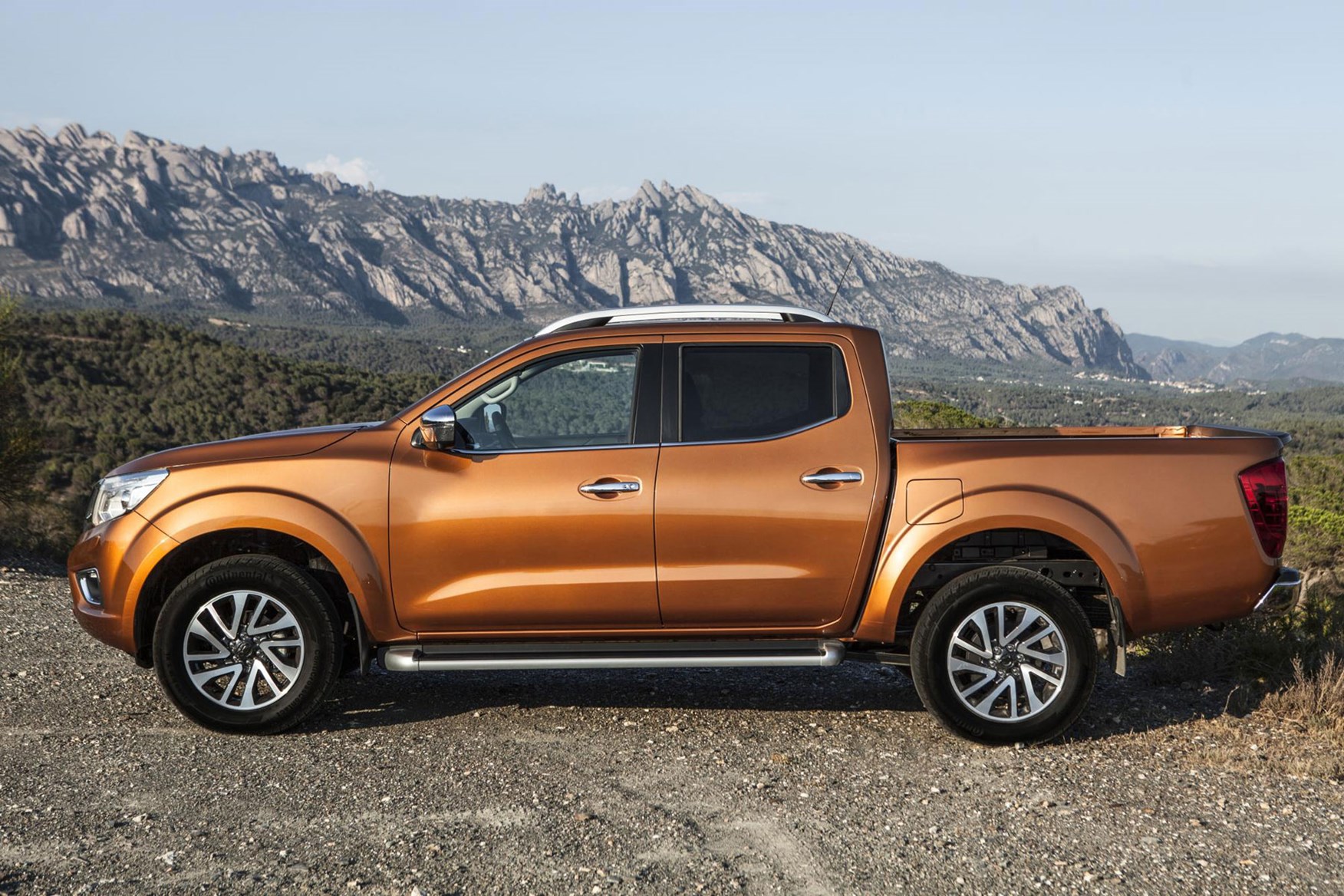 Nissan Navara Review 21 Parkers