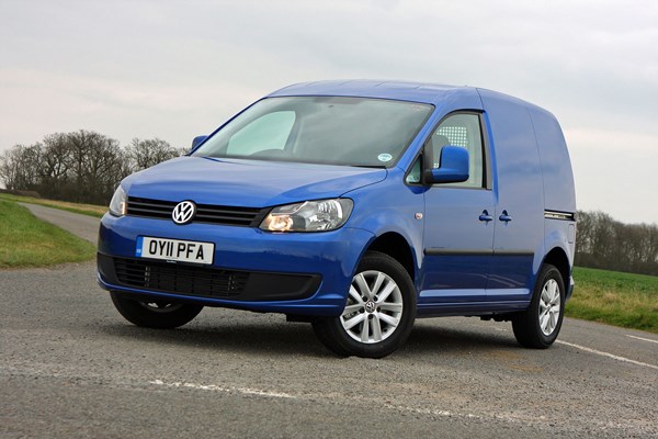 volkswagen caddy blue