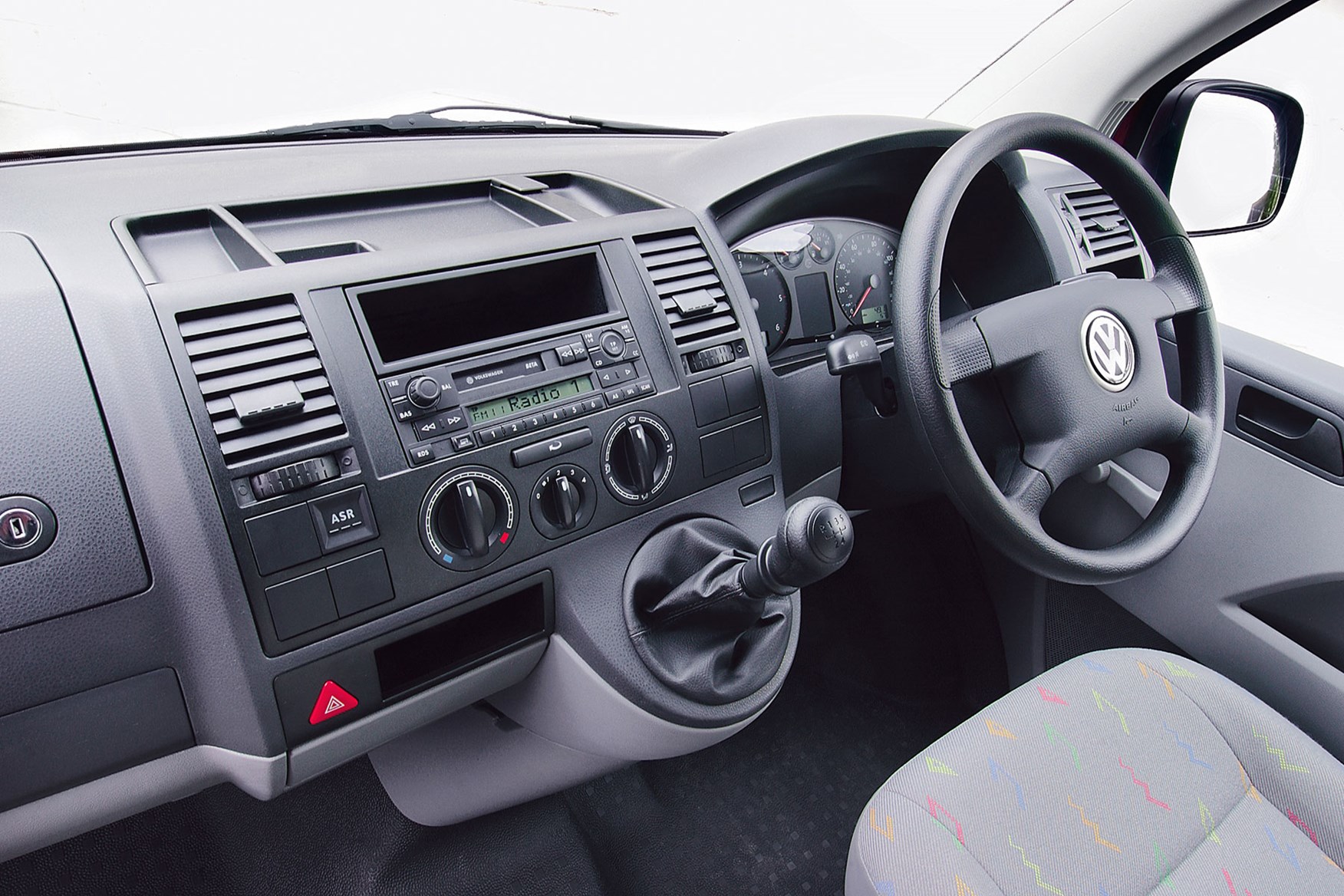 VW Transporter T5 (2003-2010) cab interior
