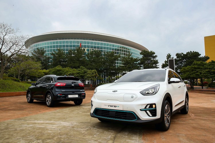 Kia e-Niro (2020) Kia e-Niro (2020)