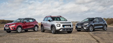 Small Suv Group Test Citroen C3 Aircross Vs Seat Arona Vs Kia Stonic Parkers