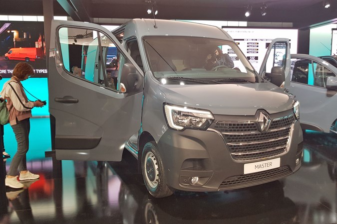 2019 Renault Master - at launch event in France, front view, Urban Grey