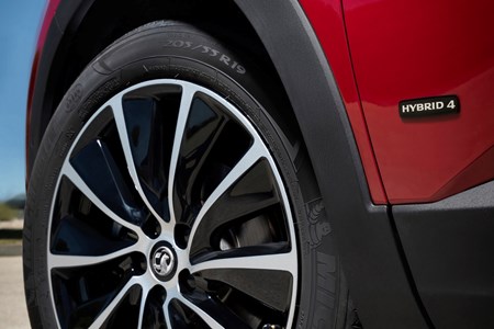 2019 Opel Grandland X Hybrid4 Release Date >> Vauxhall Grandland X Hybrid4 Pre Review Parkers 2019 Opel Grandland X Hybrid4 Release Date >> Vauxhall Grandland X Hybrid4 Pre Review Parkers