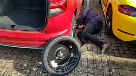 skoda karoq spare wheel