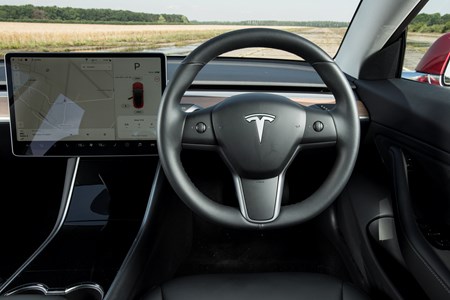 Bovenstaande Toeval computer Tesla Model 3 interior, tech and comfort